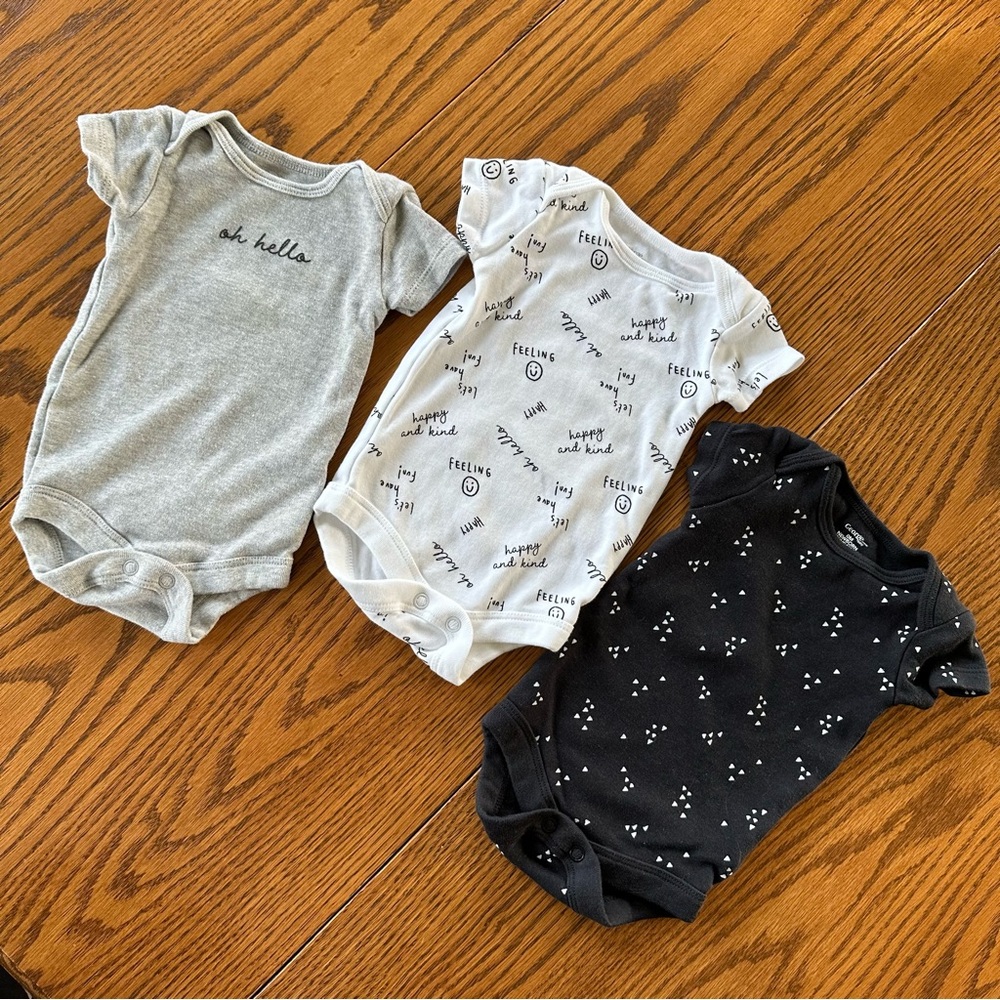 George Like New Cotton Short Sleeve Bodysuits, Set of 3, size 0-3 months